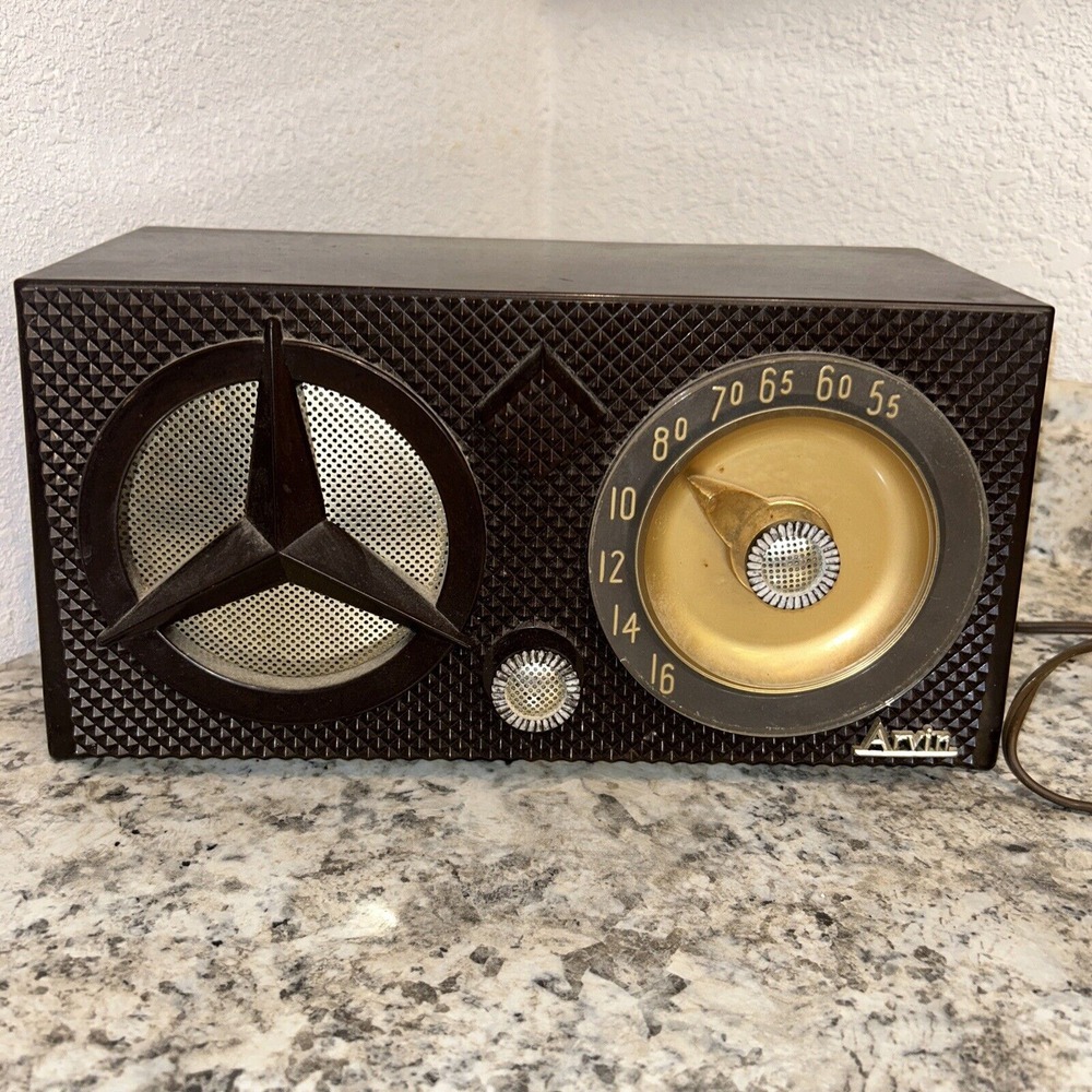 Iconic Tri-Star 1955 Arvin Model Vacuum Tube AM Radio Mercedes Bakelite